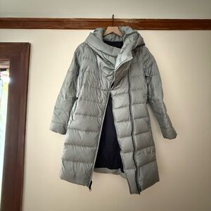 Nike Women's Silver Puffer Jacket